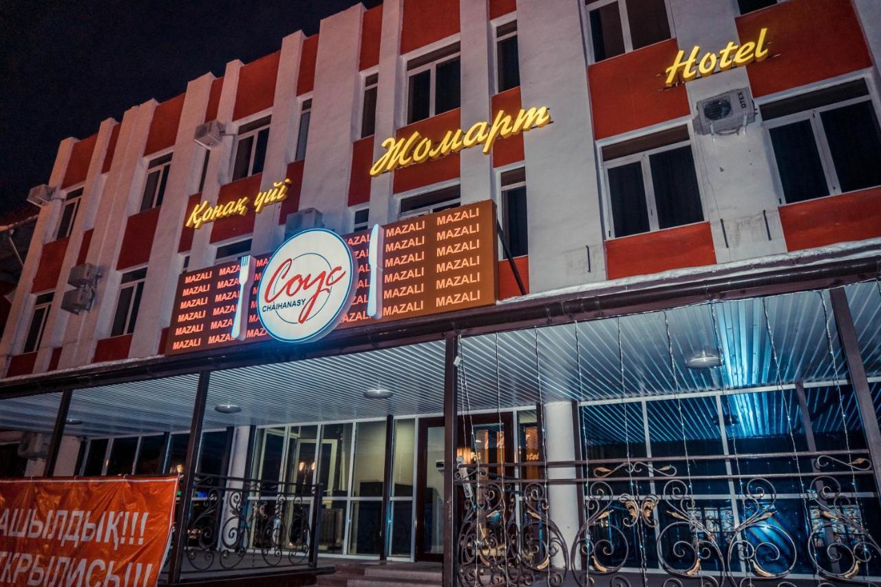 Hotel Жомарт Aktobe Exterior foto
